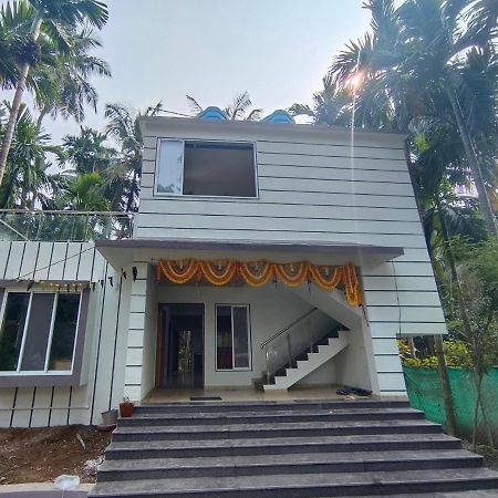 Villa Atharva Thāl Exterior photo